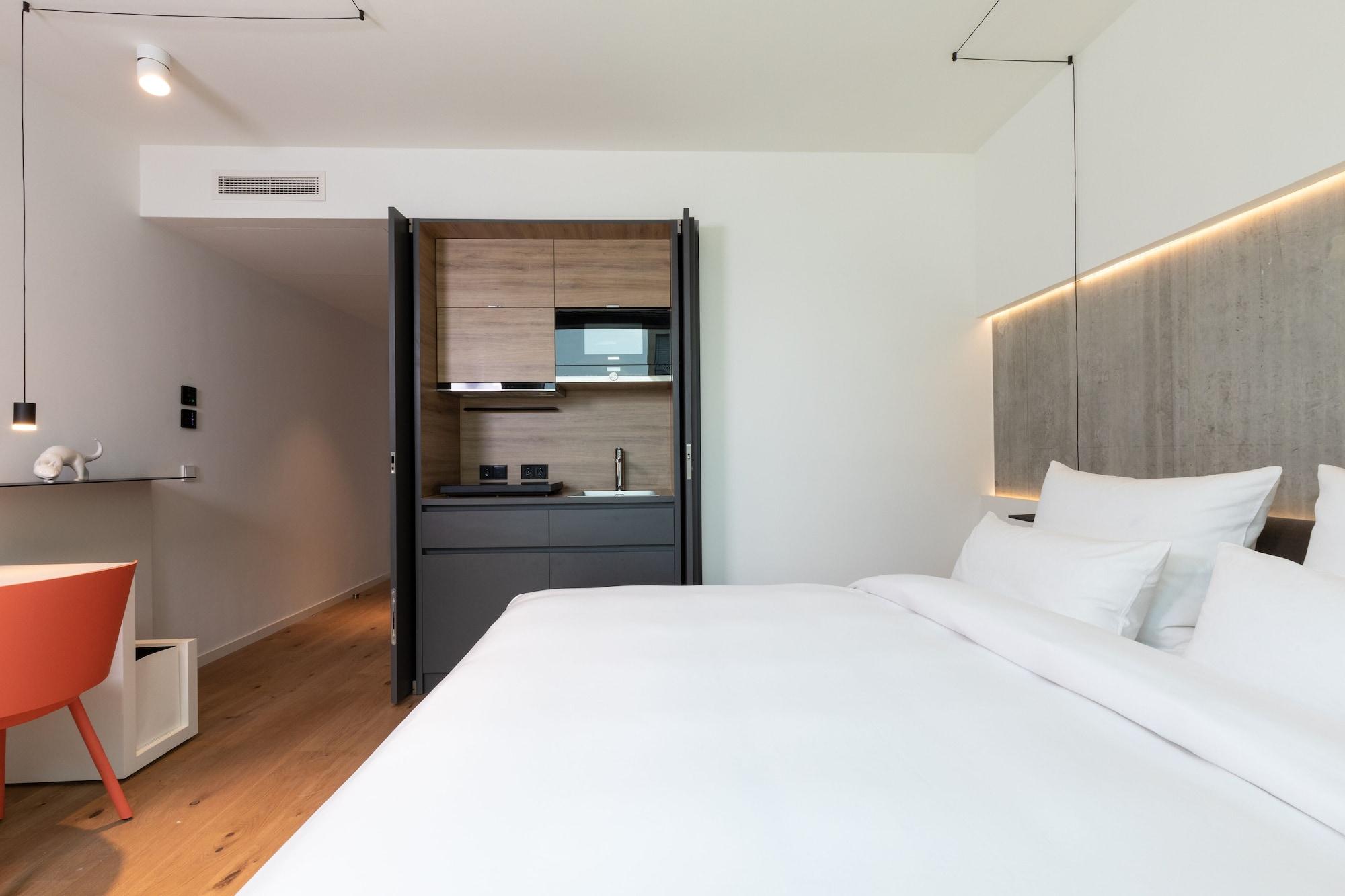 Kpm Hotel & Residences 柏林 外观 照片 A room at the hotel