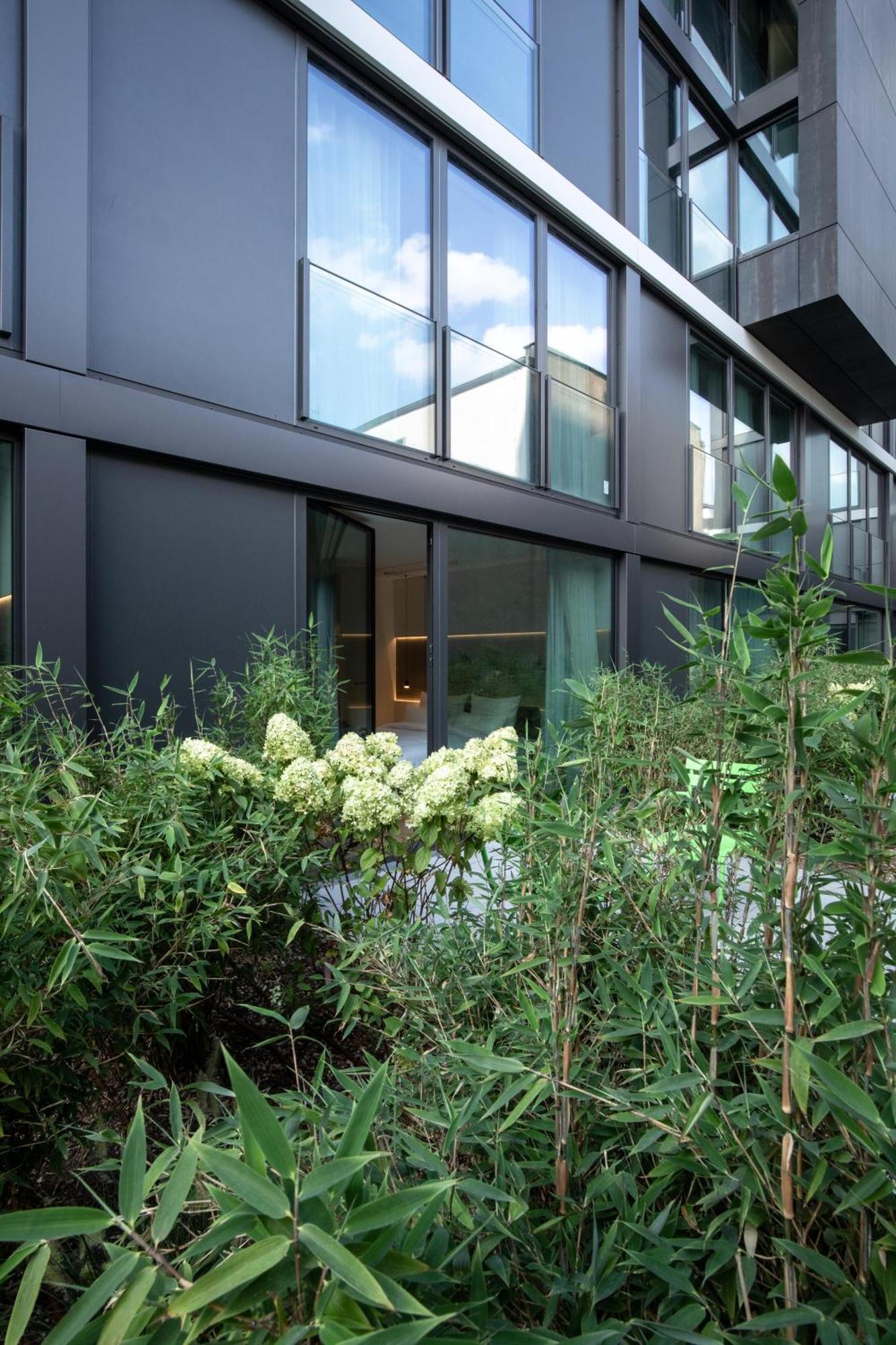 Kpm Hotel & Residences 柏林 外观 照片 The courtyard