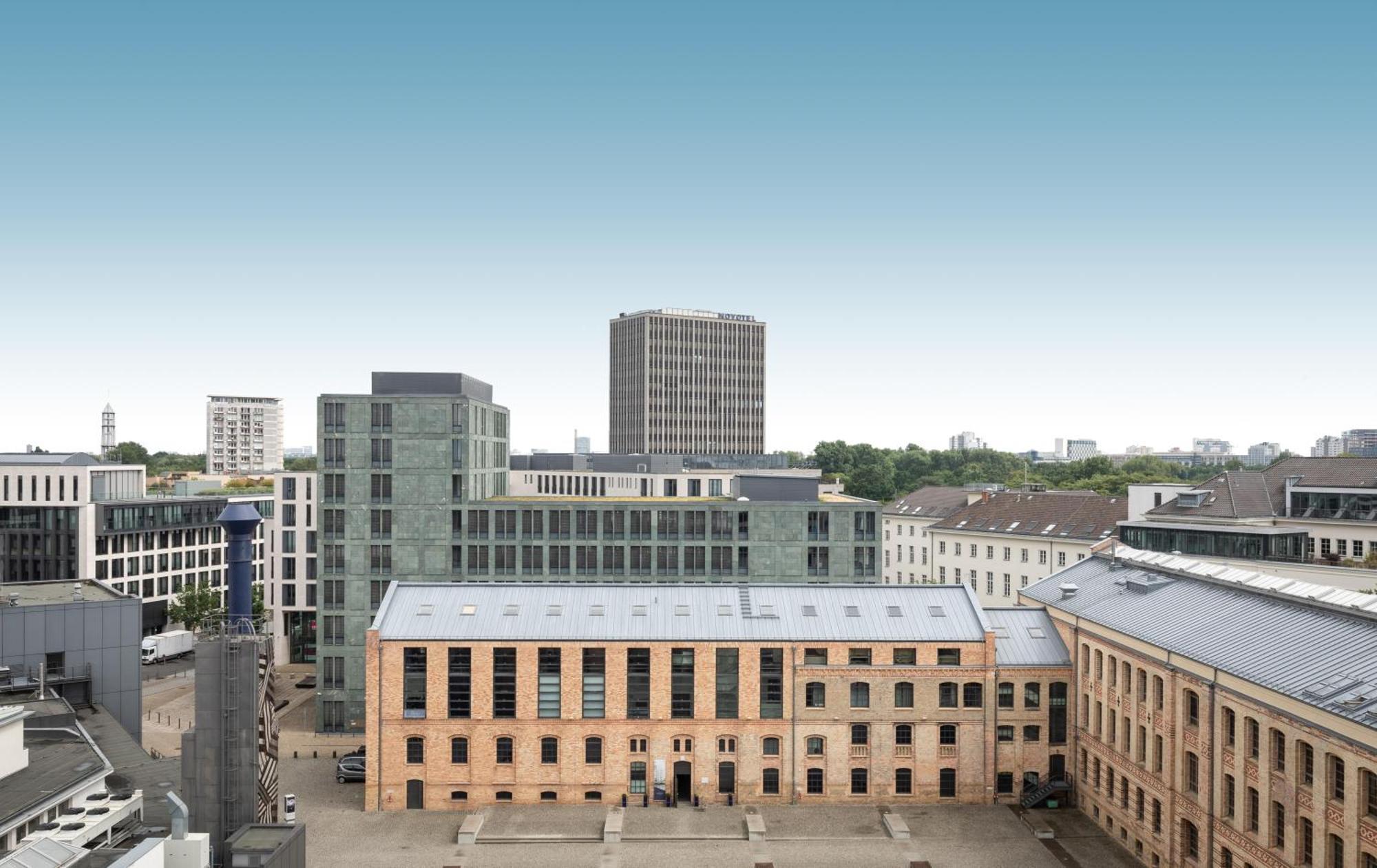 Kpm Hotel & Residences 柏林 外观 照片 The University of Applied Sciences and Medical University of Berlin